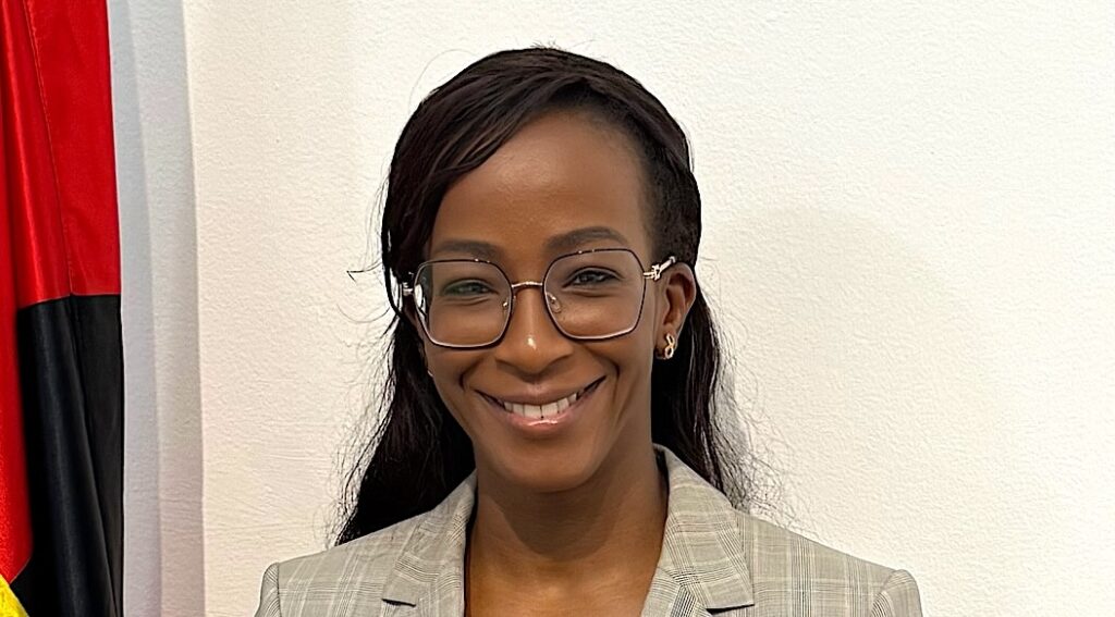 A trajectória da Dra. Eliane Graça oferece aprendizagens fundamentais para qualquer profissional que ambicione crescer, liderar ou reinventar‑se