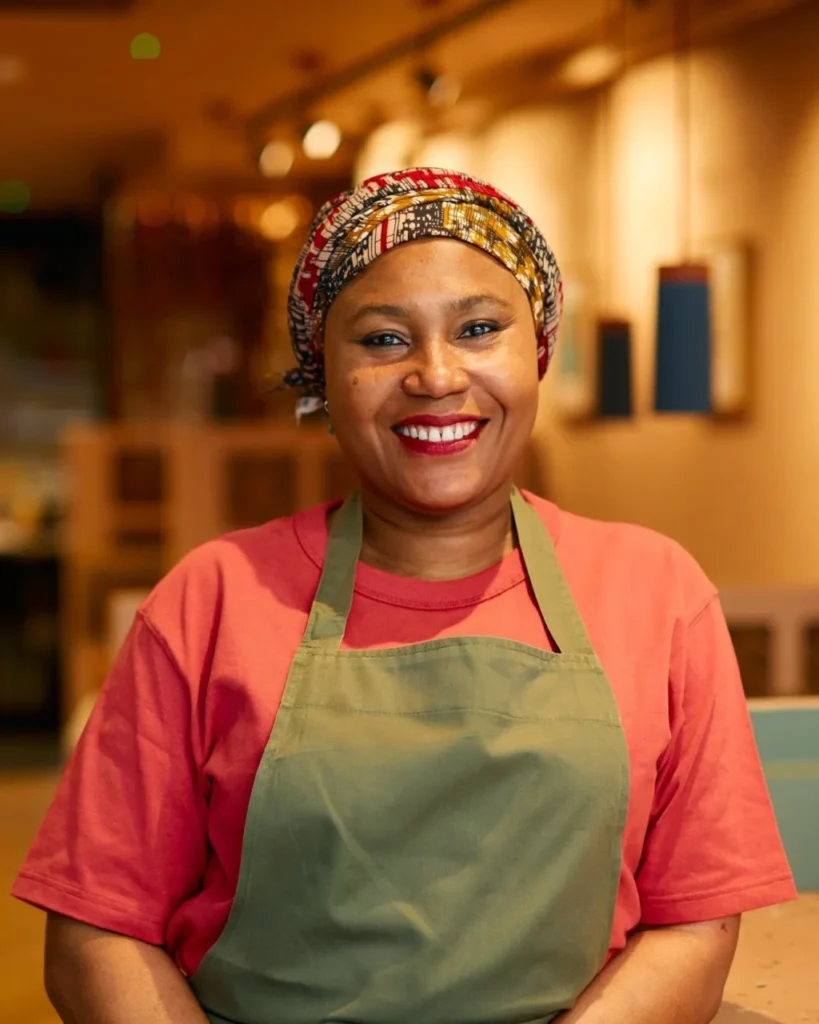 chef nigeriana Adejoké Bakare tornou-se a 1ª mulher negra a conquistar uma estrela Michelin no Reino Unido
