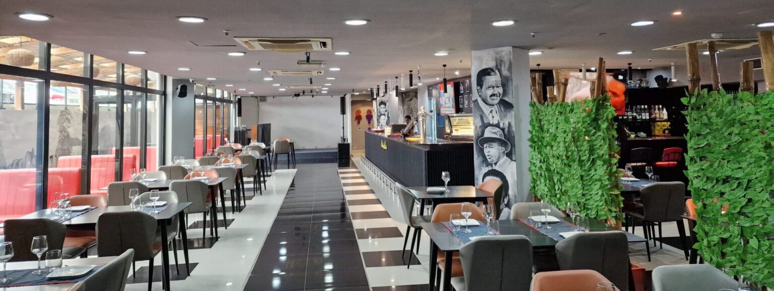 Ritmos e Sabores, Gastronomia Angolana, Restaurante em Luanda, Tradição e Inovação, Cultura Gastronómica, Eventos em Luanda, Cozinha Internacional, Grelhados, Sobremesas Artesanais, Cocktails