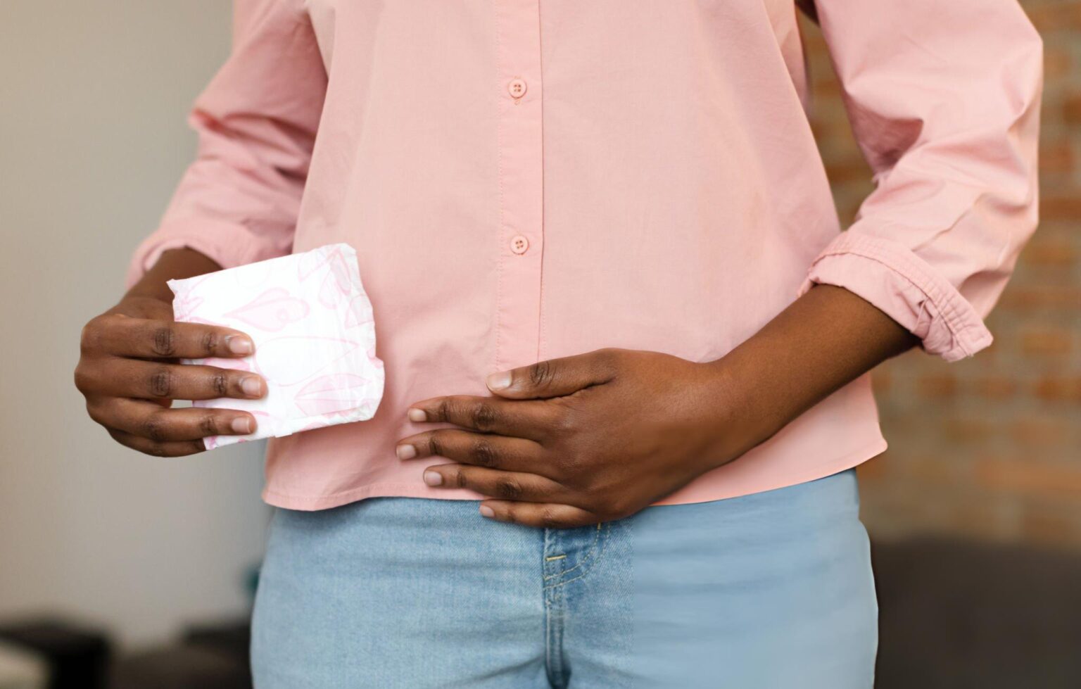 Pobreza menstrual: o ciclo invisível que ainda limita milhares de mulheres