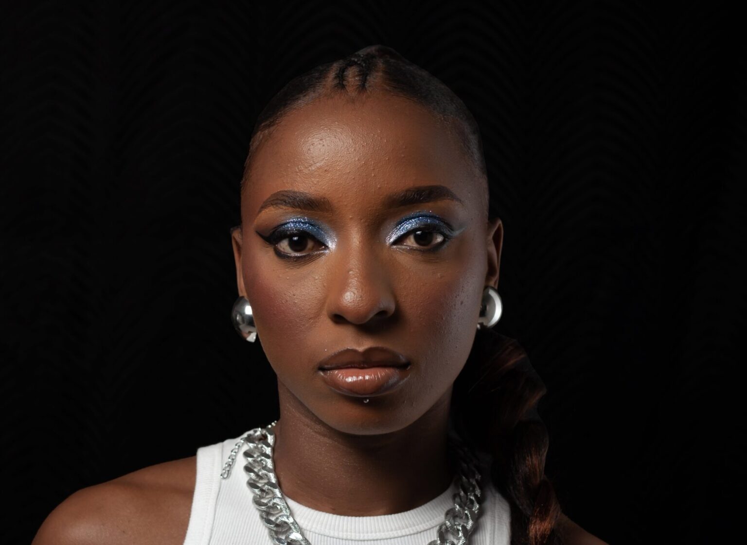 Rubina Suzeth fala do percurso como coreógrafa e bailarina em Angola e na diaspóra Rubina Suzeth