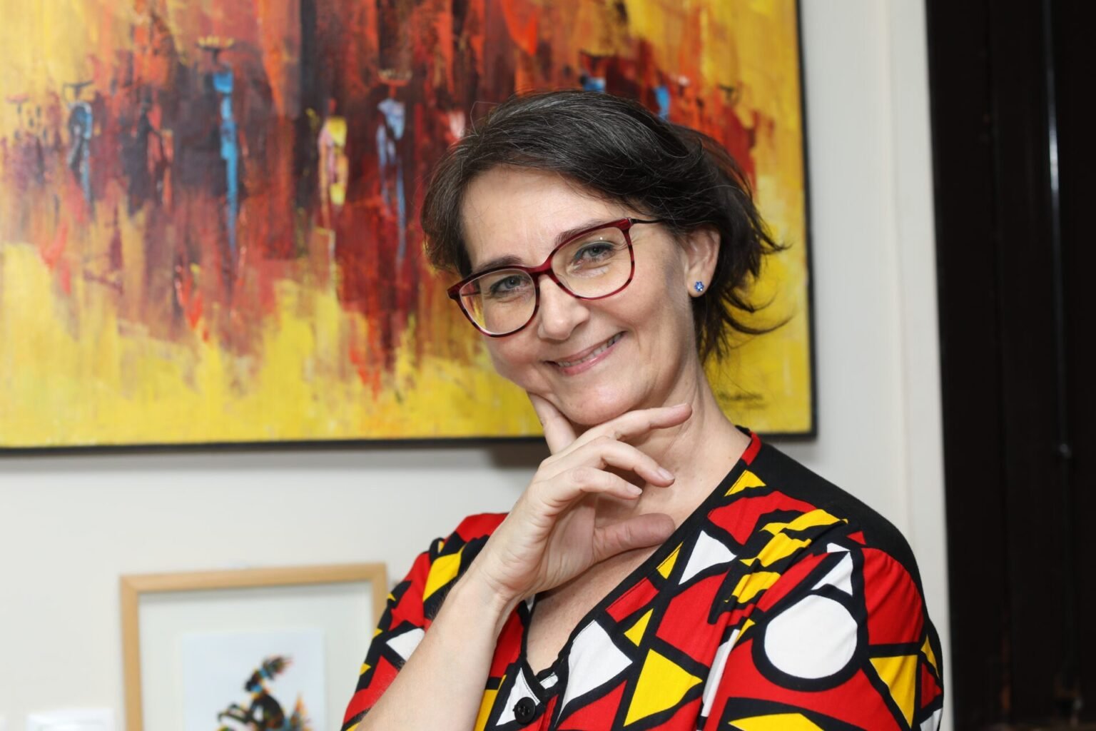 Alzira Simões fala ao Mulheres.ao sobre mais de três décadas de carreira, liderança feminina, cultura, LiterArte, G100 Angola e os projectos que ainda quer concretizar.